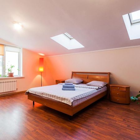 קייב Apartment At Malaya Zhytomyrska 5 מראה חיצוני תמונה