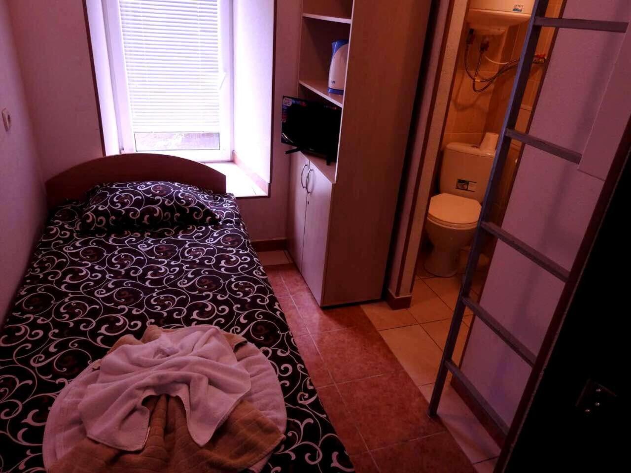 קייב Apartment At Malaya Zhytomyrska 5 מראה חיצוני תמונה